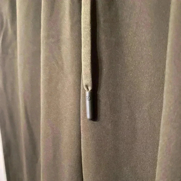 Lululemon Olive Green Stretch High Rise Jogger Pants size 4 - Picture 2 of 9